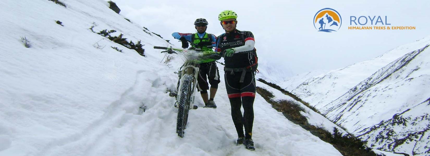 Mountain bike tour to Annapurna circuit