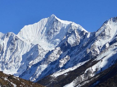 Langtang Ganjala Pass Trek